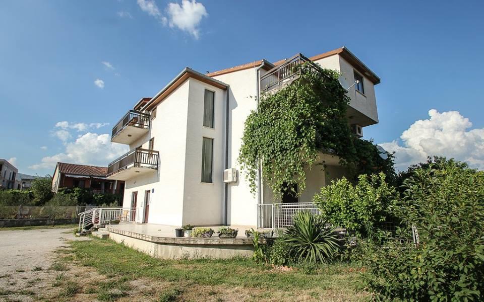 Apartments&Room Babic Kaštela Extérieur photo